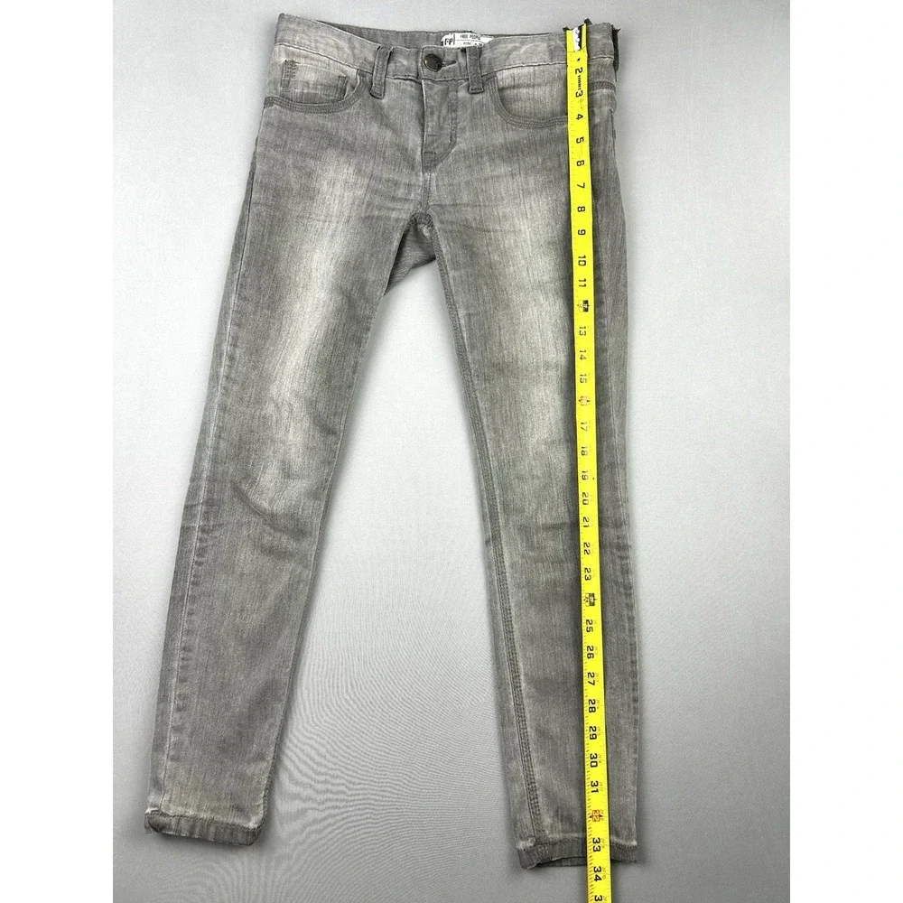 Free People Women's 26-28 Grey Skinny Jeans‎